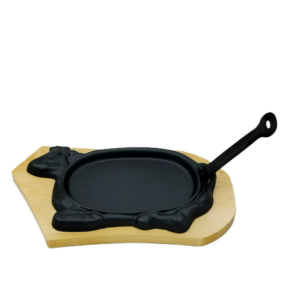 Plato fierro fundido base madera Vaquita 33 x 20 cms