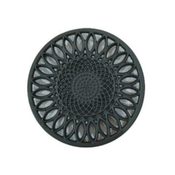 Salva mantel de fierro fundido color negro.
