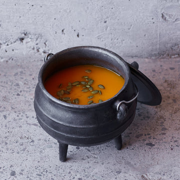 Cacerola Bolton Fierro Fundido con 3 patas de 13.5 cm 1.250 Litros